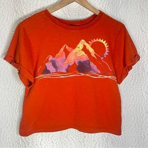 VIBE ‘N Burnt Orange Cuffed Sleeve 100% Cotton Mountain View Tee